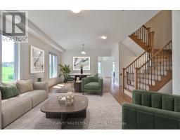 Bedroom 4 - 4 Meadow Vista Crescent, East Gwillimbury, ON L9N0T4 Photo 9