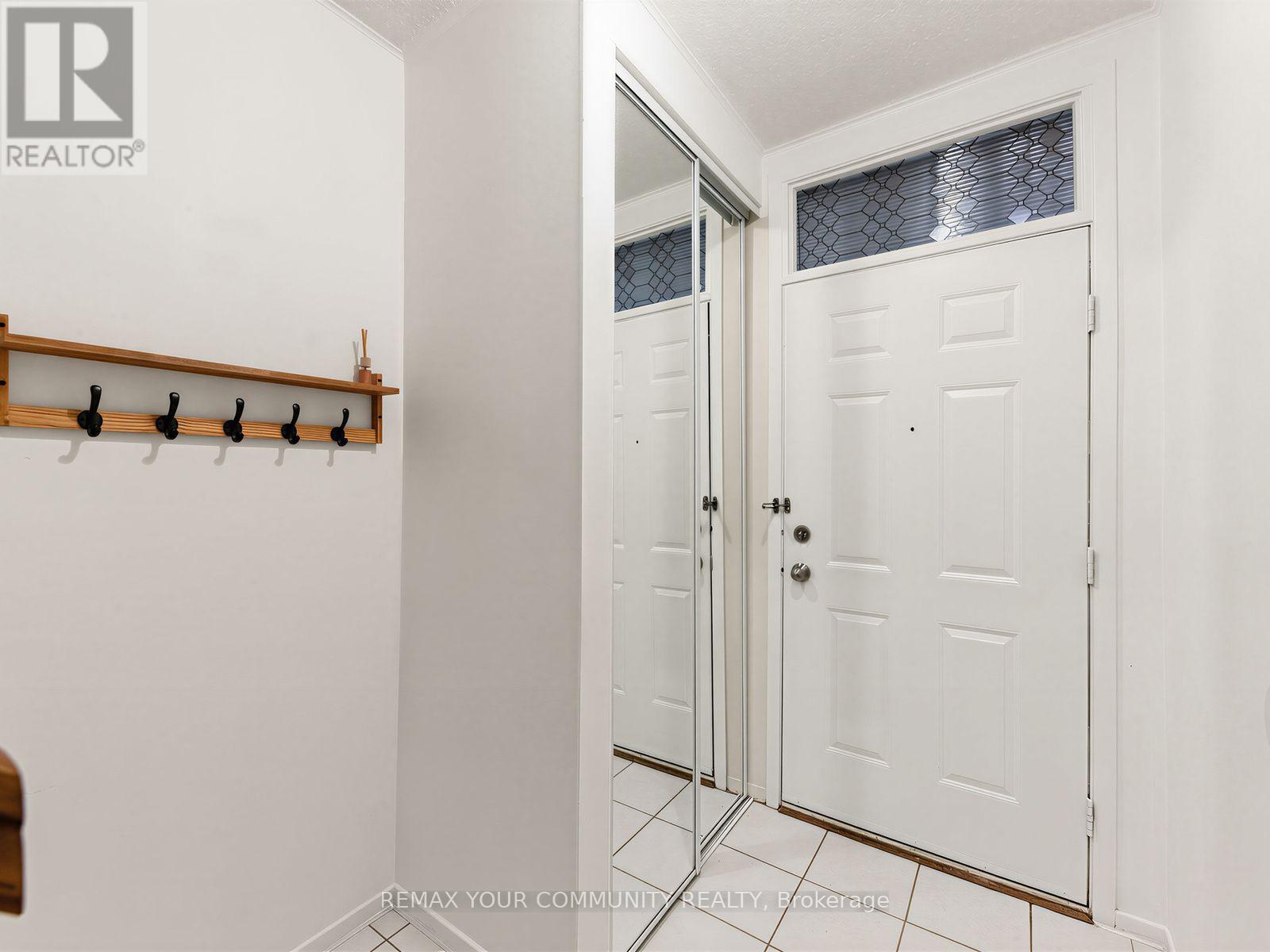 88 DANA CRESCENT - 4