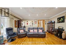Family room - 70 Back Street, Bradford West Gwillimbury, ON L3Z2B7 Photo 9