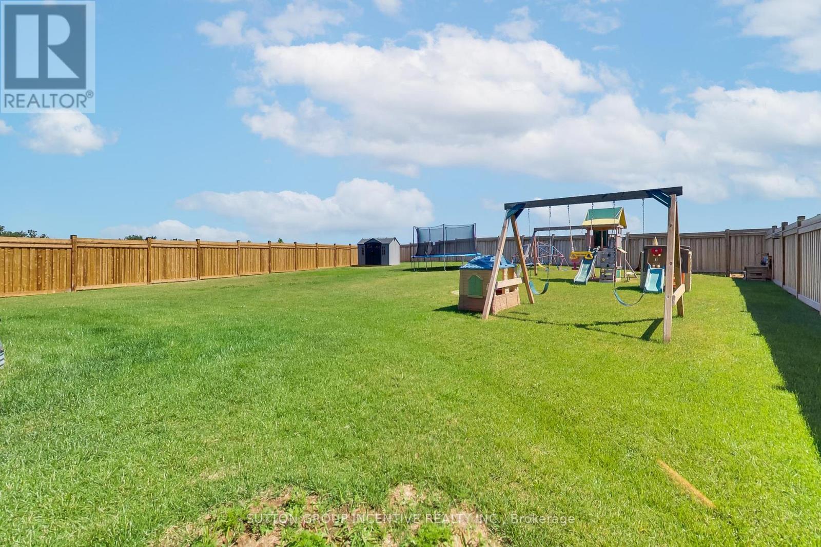 13 ABBEY CRESCENT - Image 33