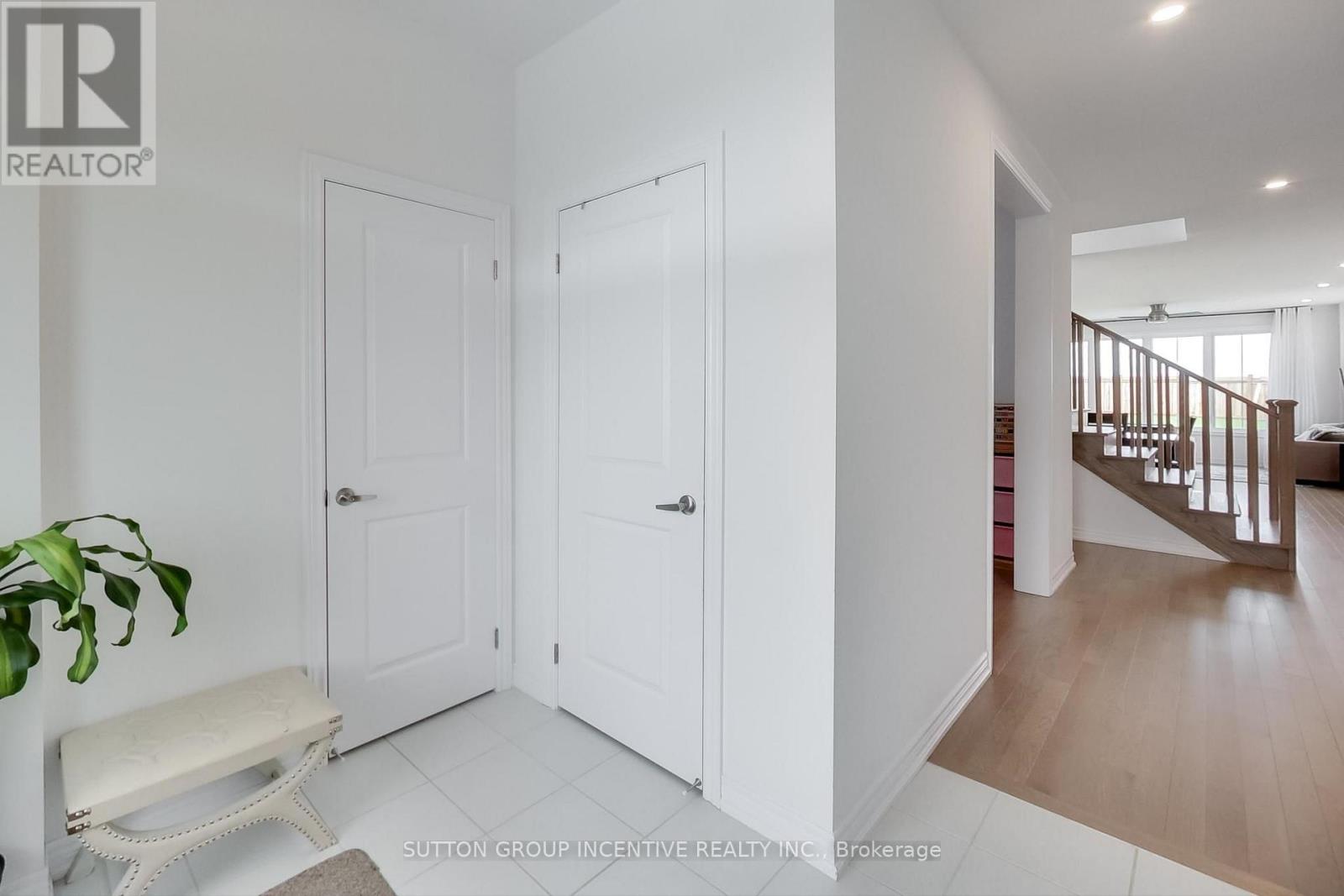 13 ABBEY CRESCENT - Image 4