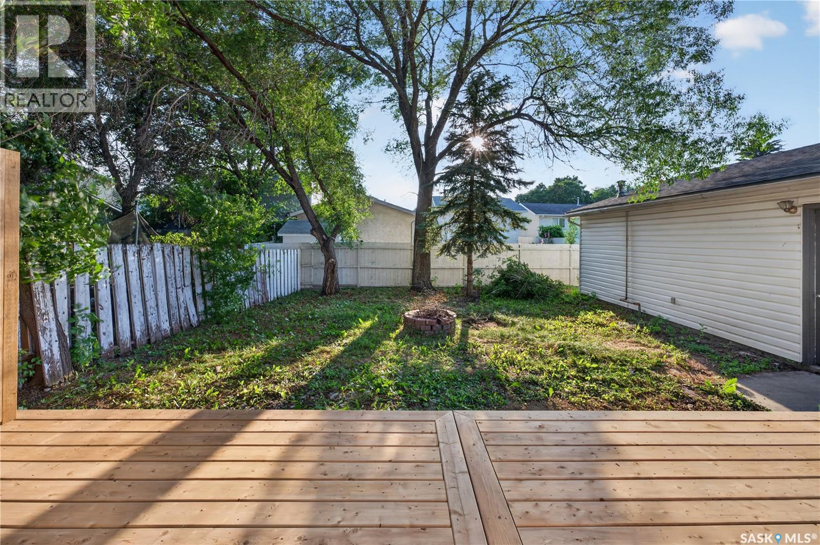 18 University Park DRIVE - 23