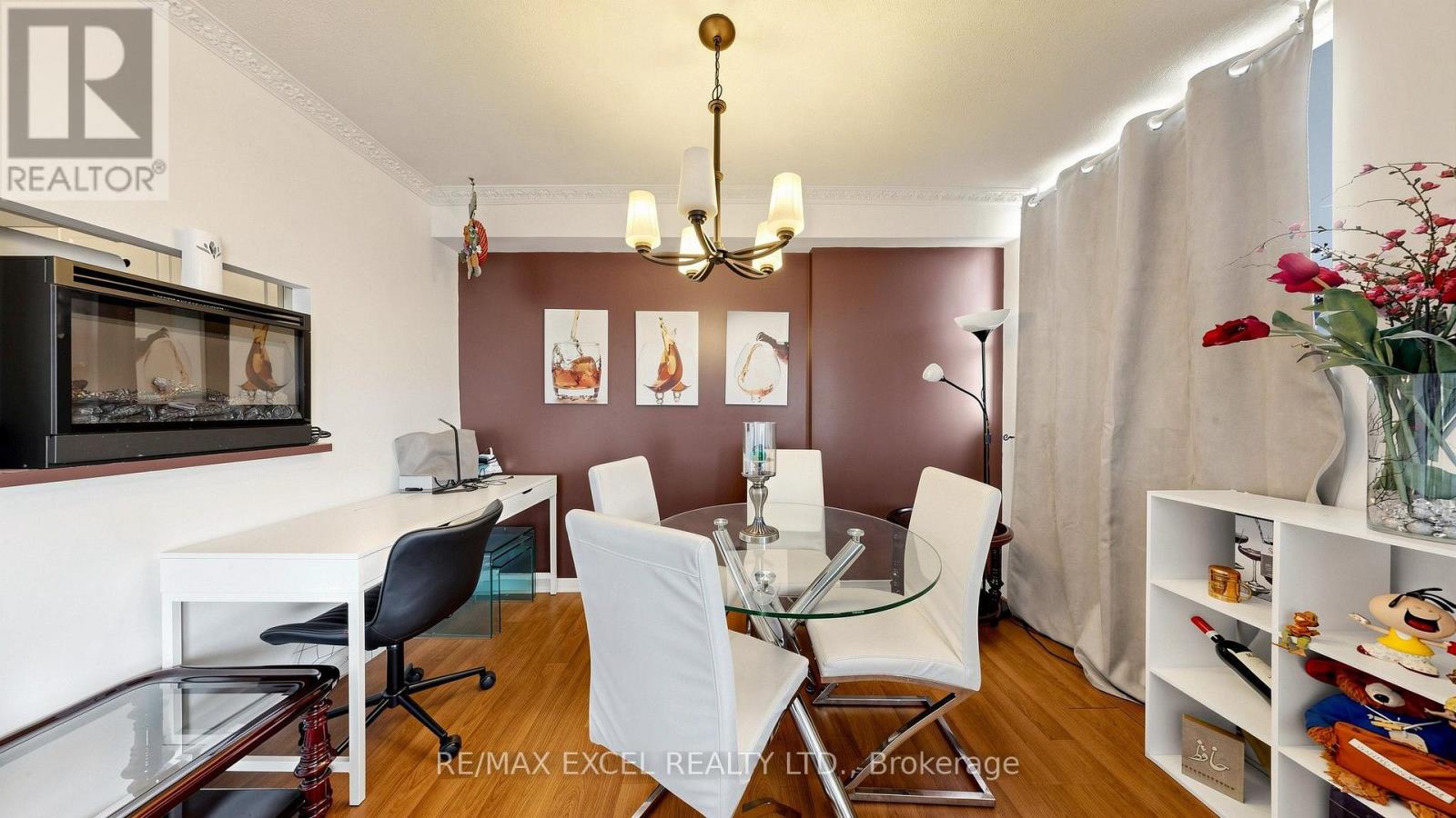 #401 1881 JANE STREET - 20