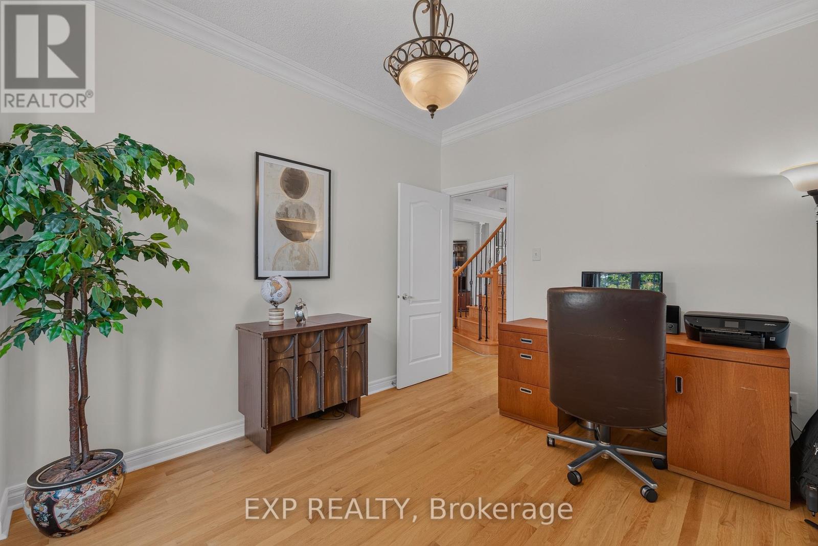 26 PACKHAM CIRCLE - Image 15
