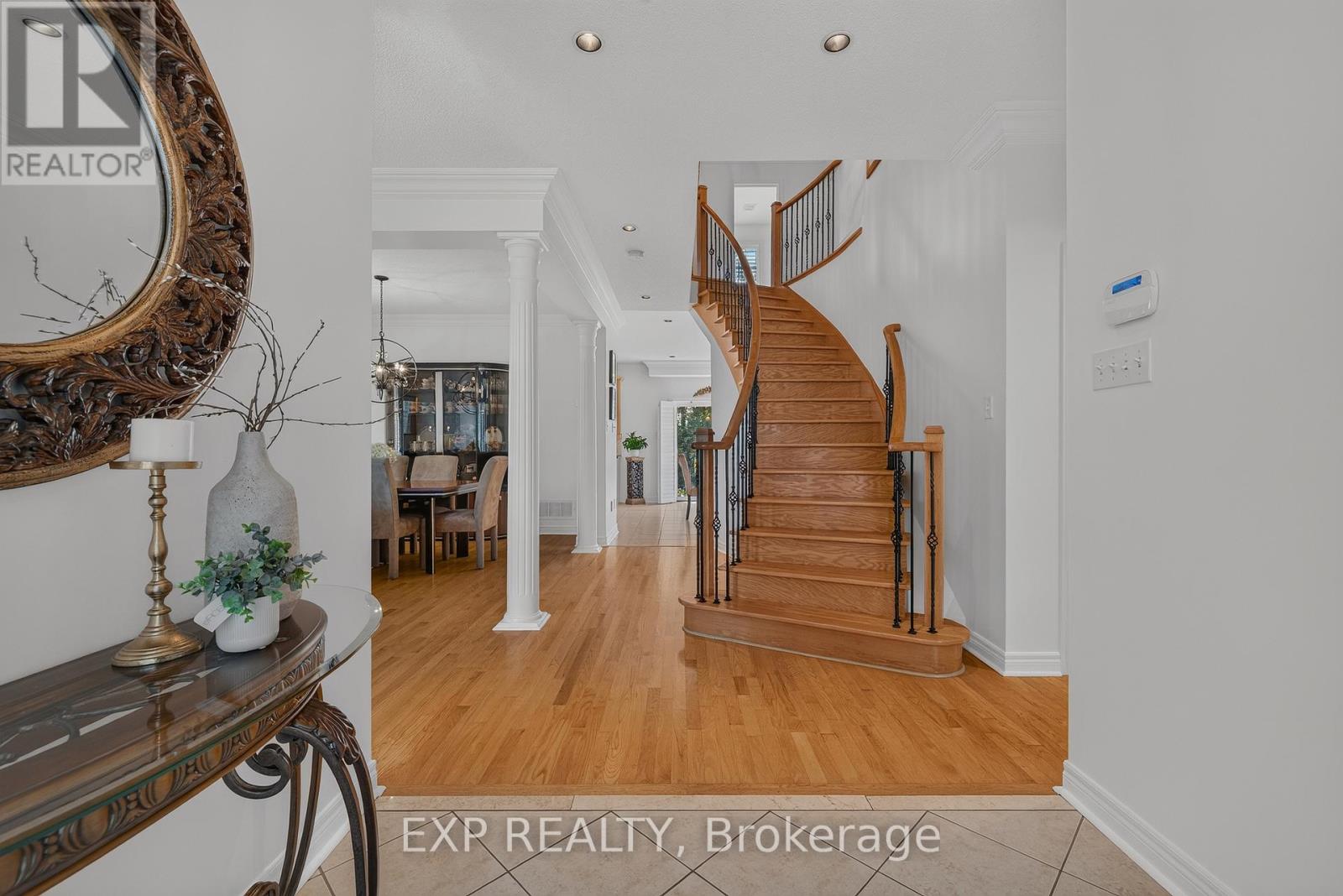 26 PACKHAM CIRCLE - Image 6
