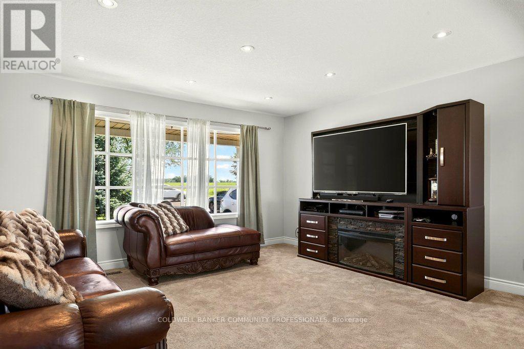 6773 SMITHVILLE ROAD - 9