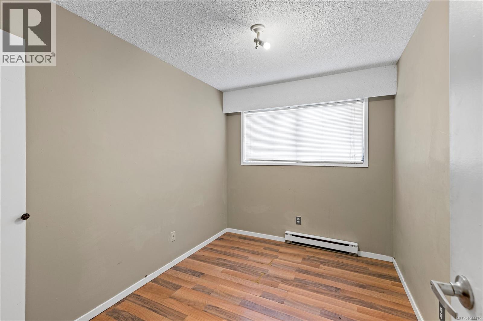 826 Holly Hill Rd - 13