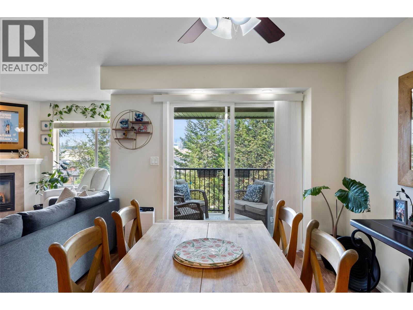 #11 1900 Hugh Allan Drive - 10