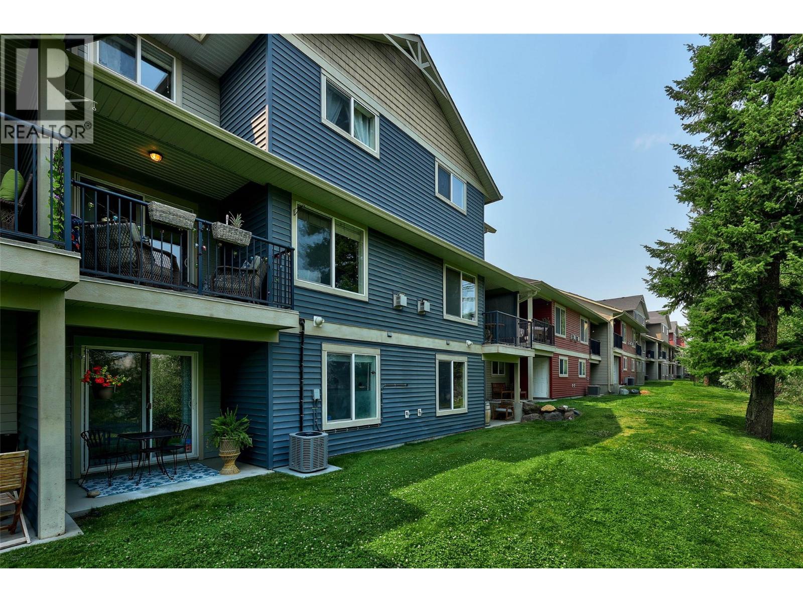 #11 1900 Hugh Allan Drive - 35