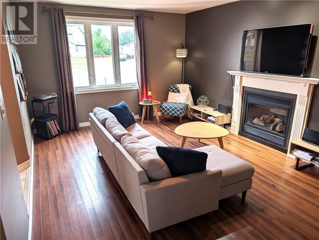 2472 Bancroft Drive - 24