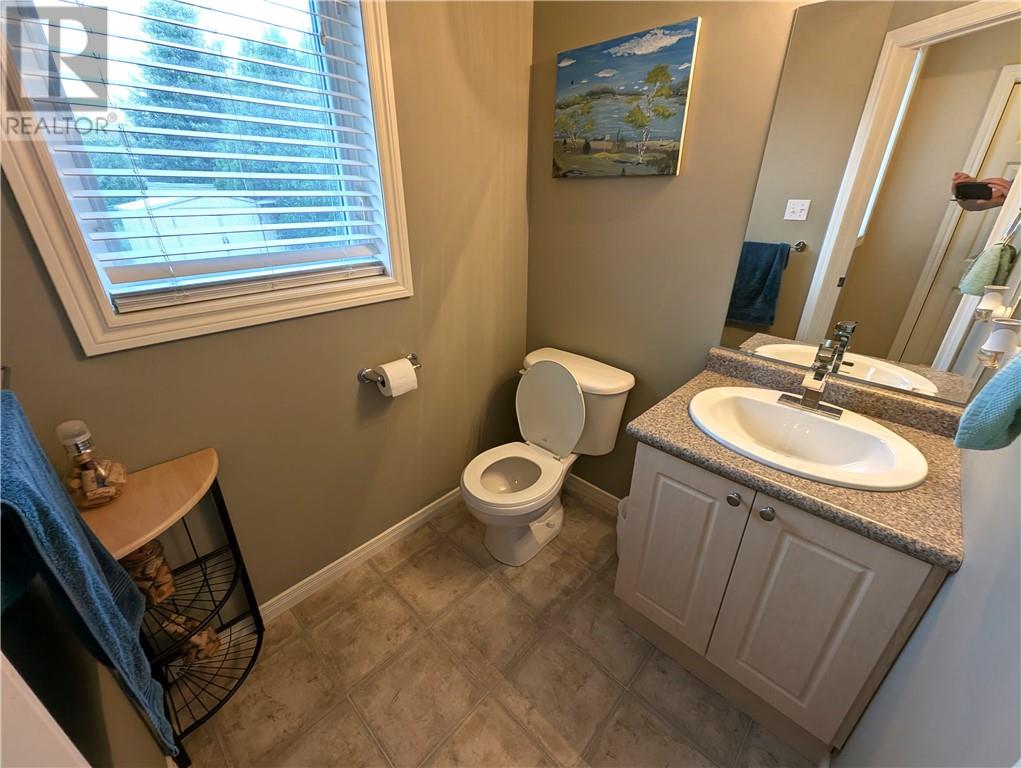 2472 Bancroft Drive - 29