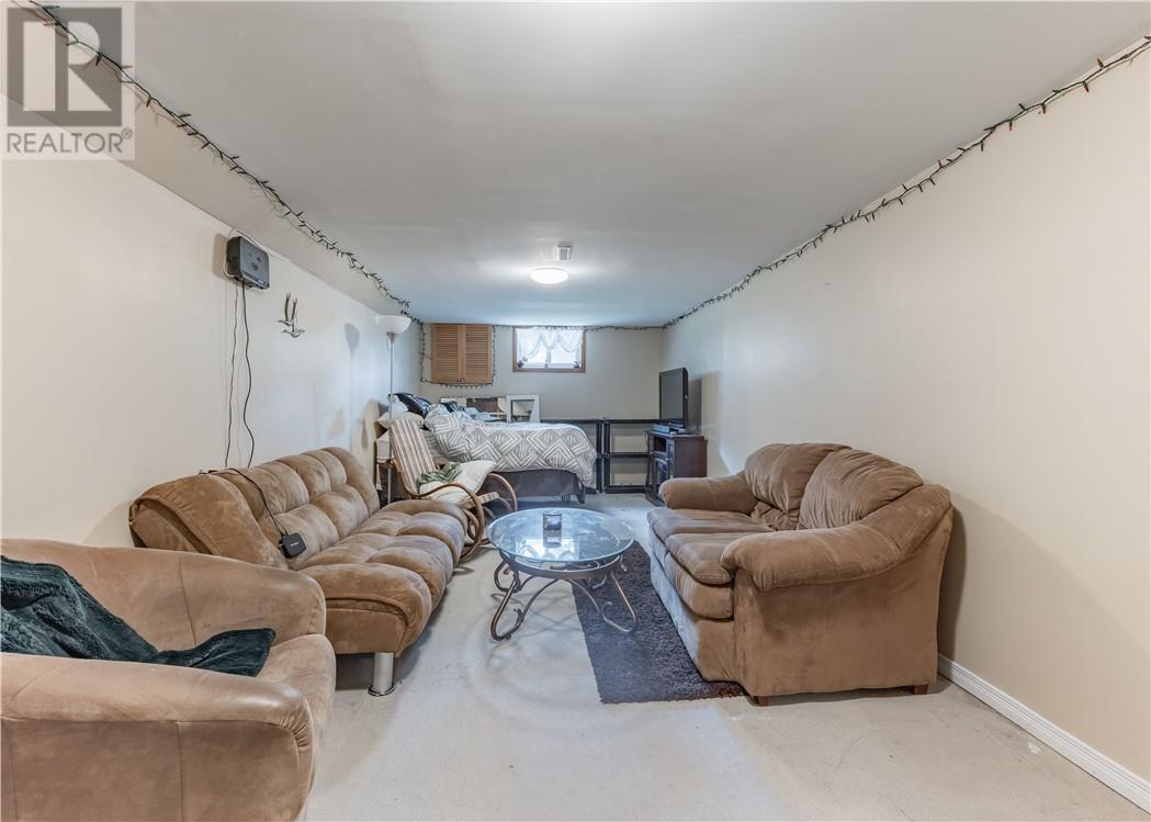 4146 La Habre Avenue - 13