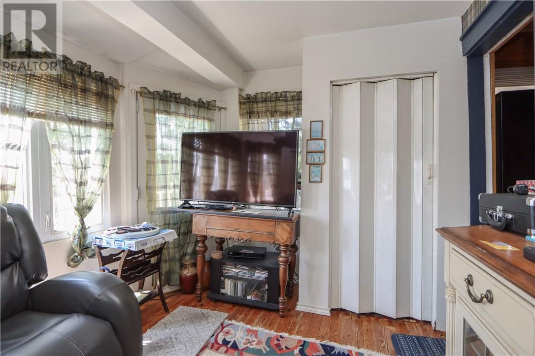 43 Morbin Road - 29