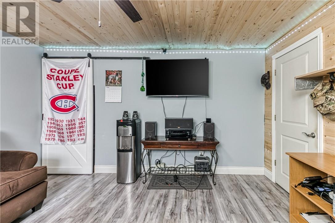 1411 Jeanne D'Arc Street - 28