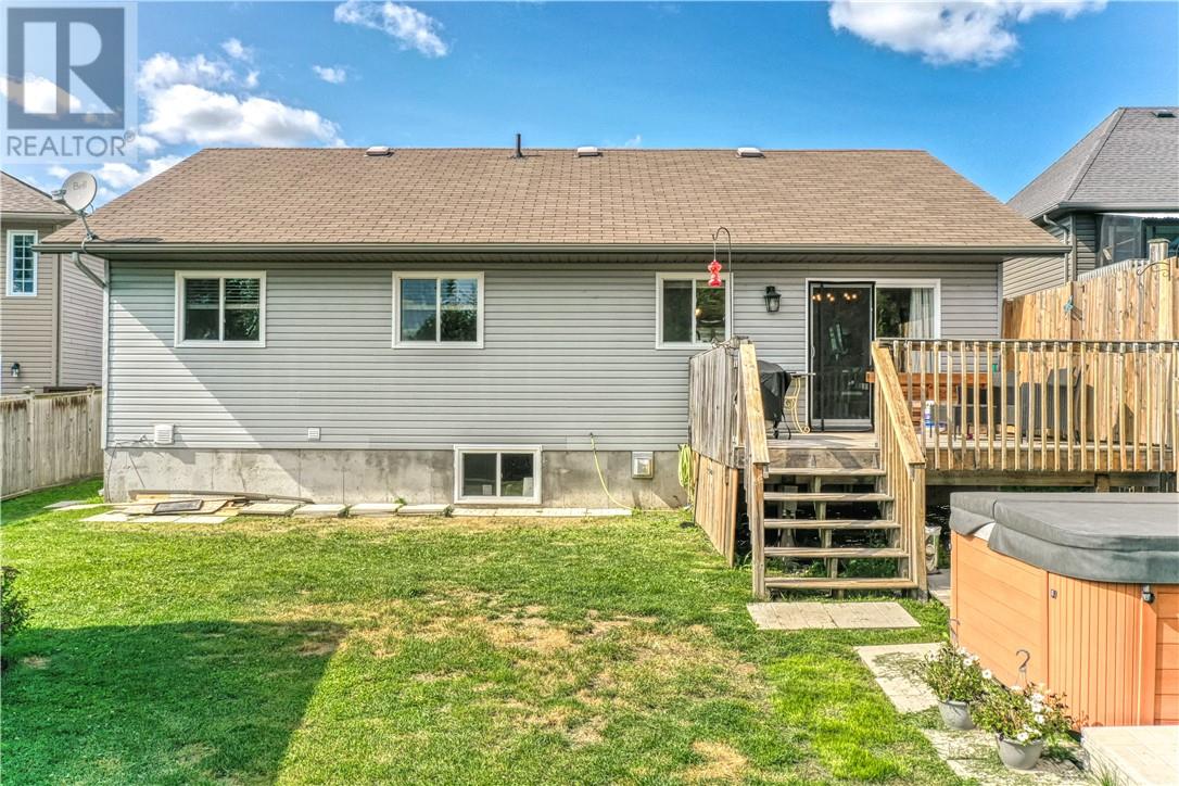 1411 Jeanne D'Arc Street - 3