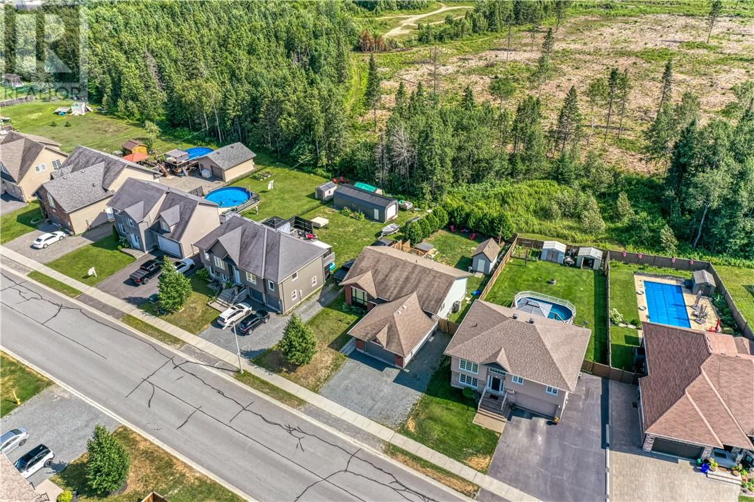 1411 Jeanne D'Arc Street - 40