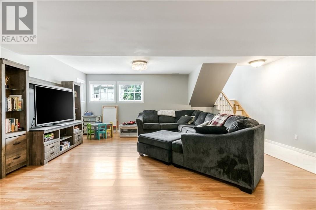 618 Moonrock Avenue - 28