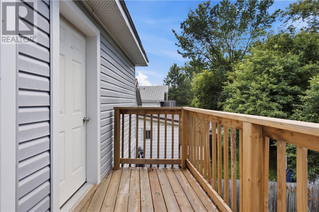 193 Dufferin Street - 16