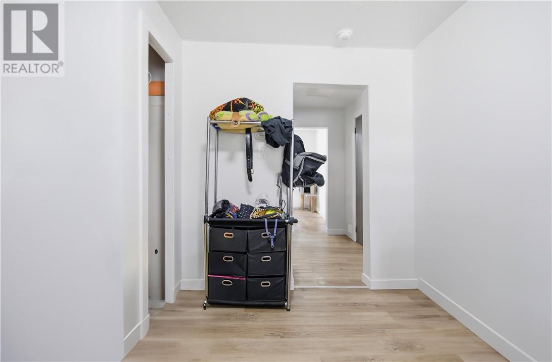 193 Dufferin Street - 30