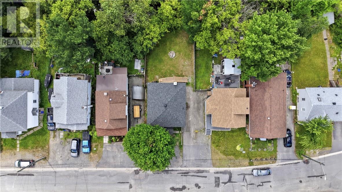 193 Dufferin Street - 39