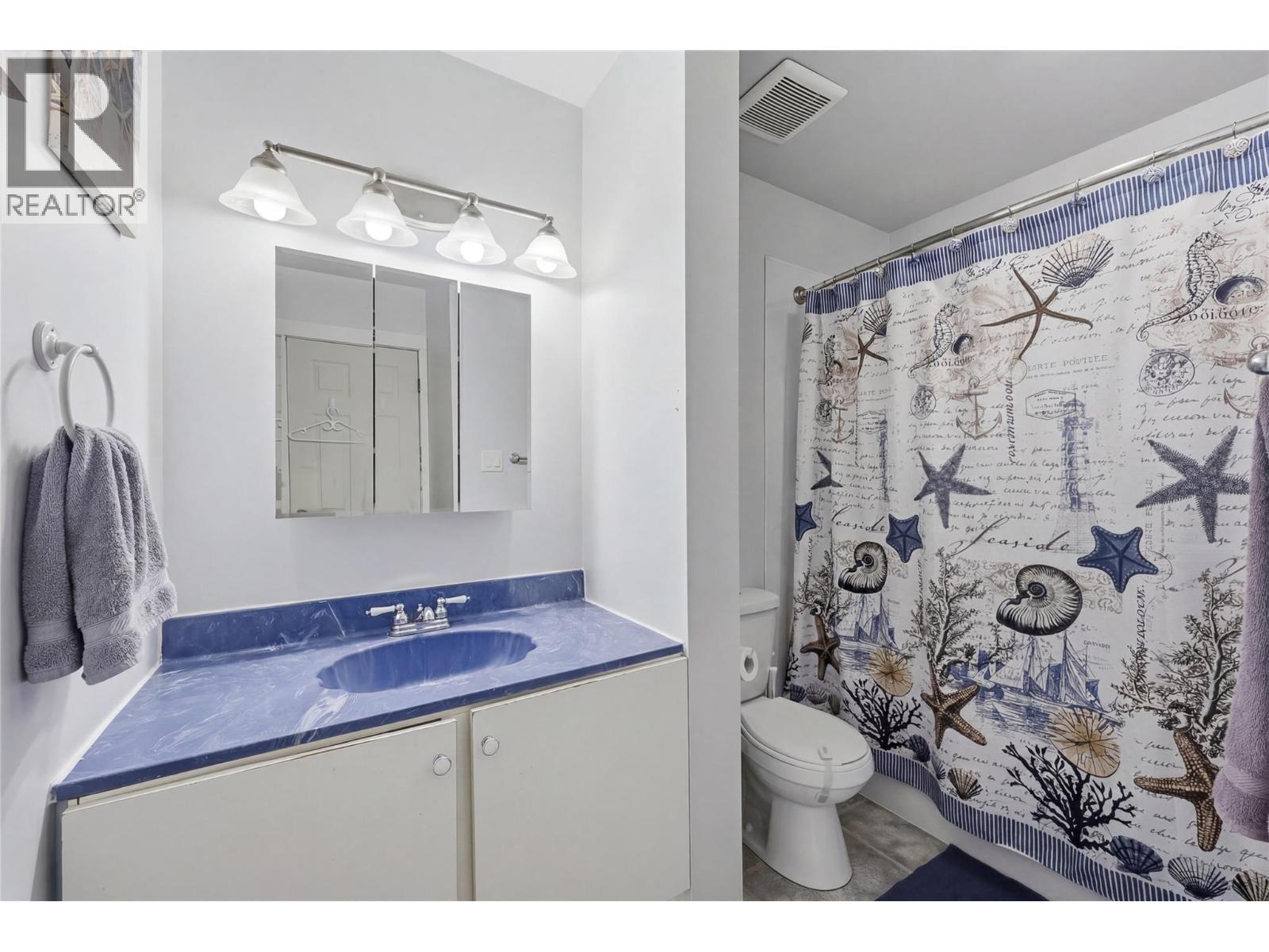 #34 1697 Greenfield Avenue - 27