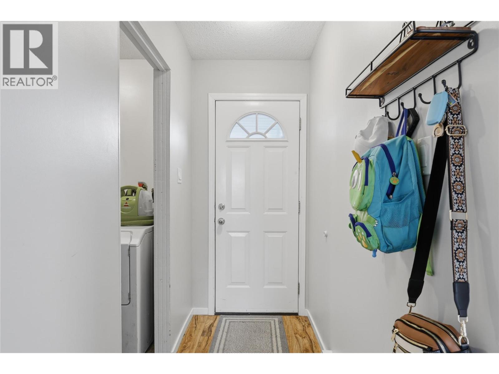 #34 1697 Greenfield Avenue - 5
