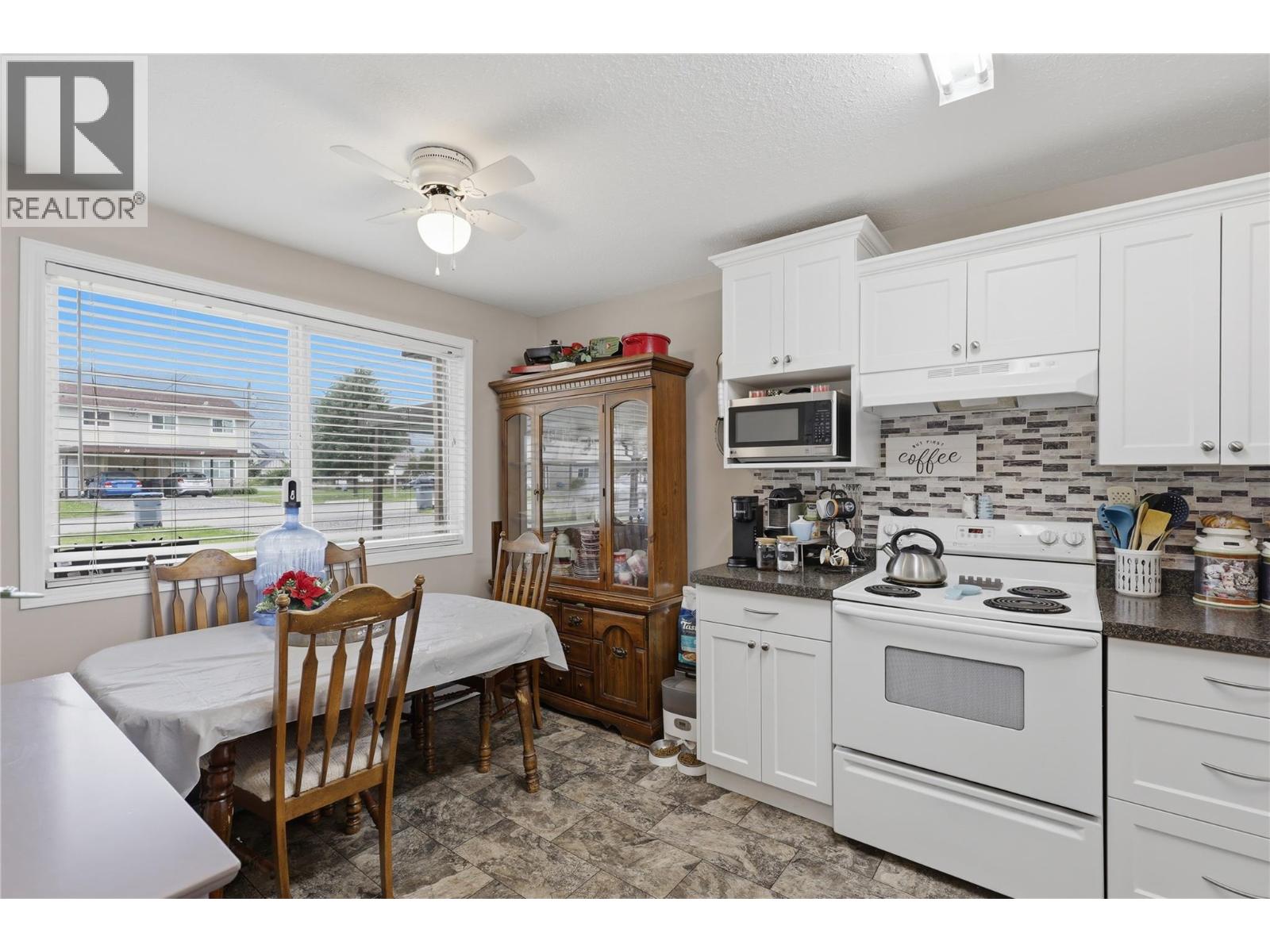 #34 1697 Greenfield Avenue - 7
