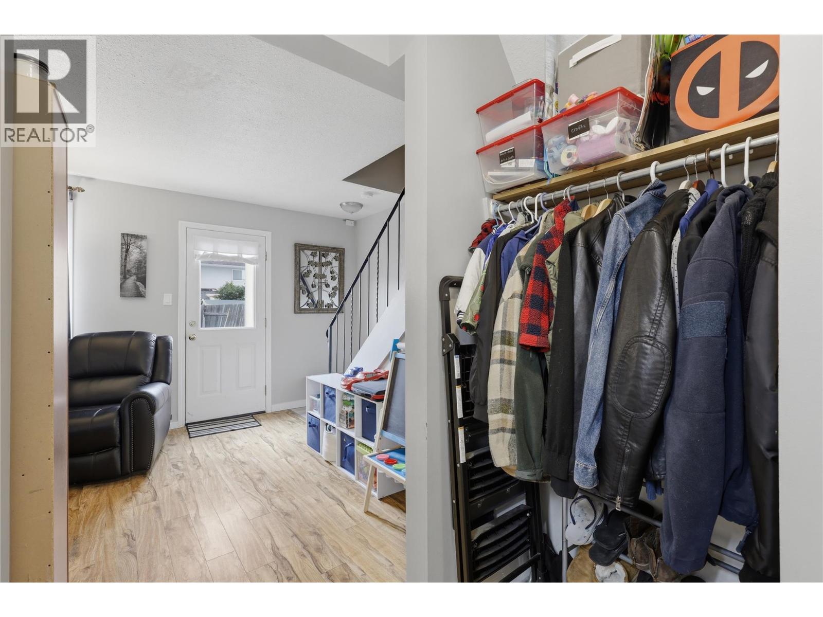 #34 1697 Greenfield Avenue - 9