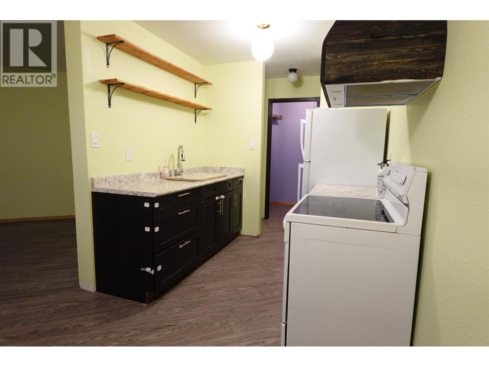 #105 398 RODDIS DRIVE - 4