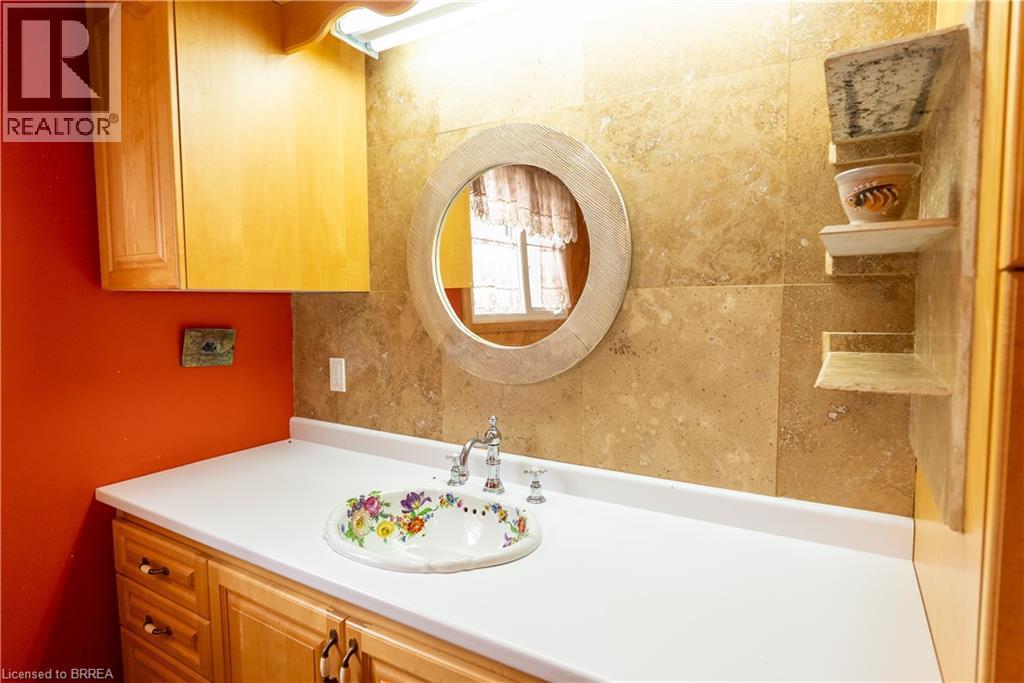 344 PERRY Avenue - Image 17