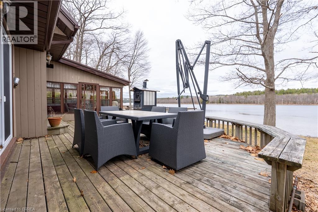 344 PERRY Avenue - Image 23