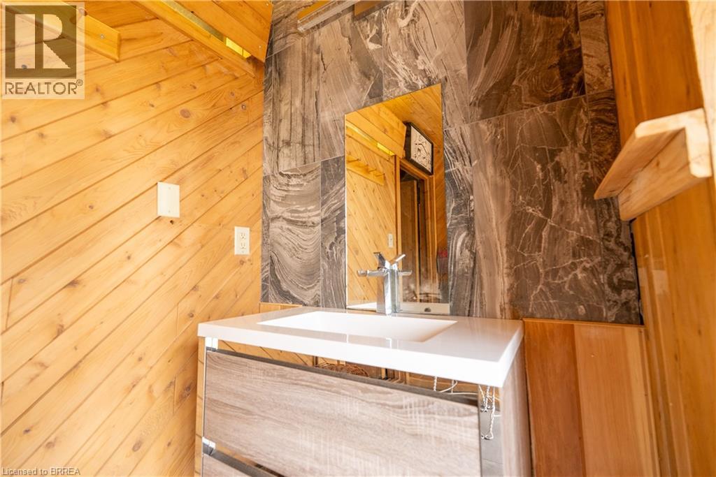 344 PERRY Avenue - Image 27