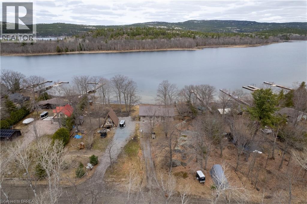 344 PERRY Avenue - Image 35