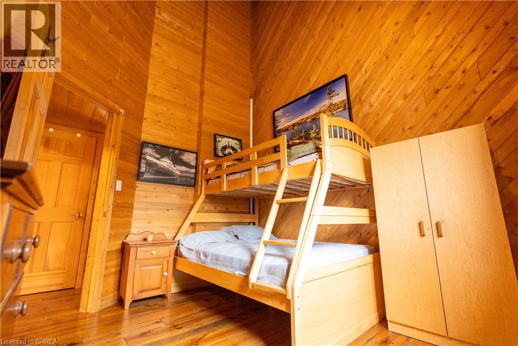 344 PERRY Avenue - Image 14