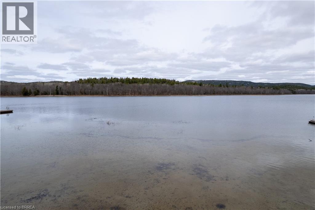344 PERRY Avenue - Image 30