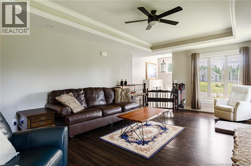 18 Castlewood Drive - 17