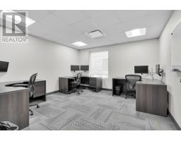 700 York Street, London East, ON N5W2S8 Photo 31