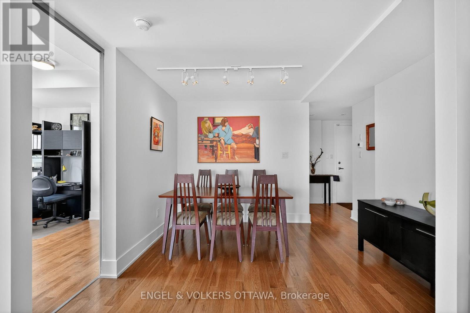 #602 131 HOLLAND AVENUE - 15