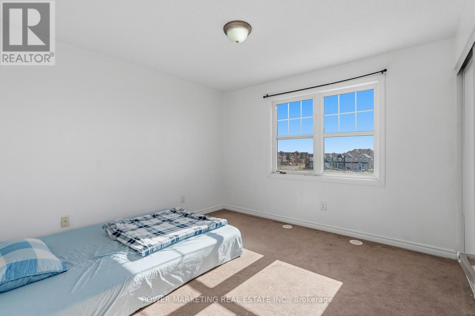 193 SOLEIL AVENUE - 19