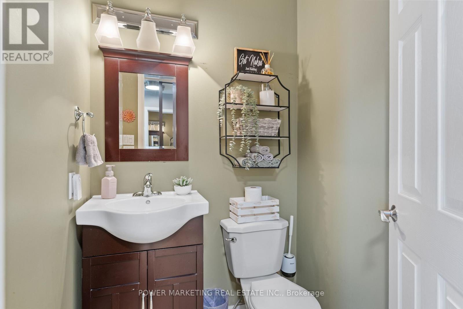 770 BEAUREGARD CRESCENT - 38