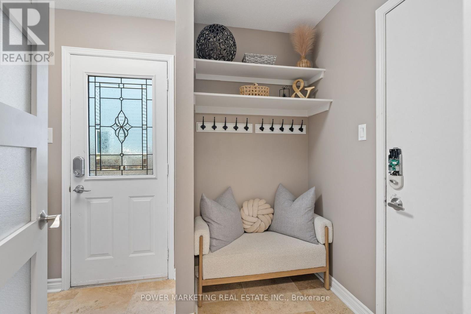 770 BEAUREGARD CRESCENT - 39
