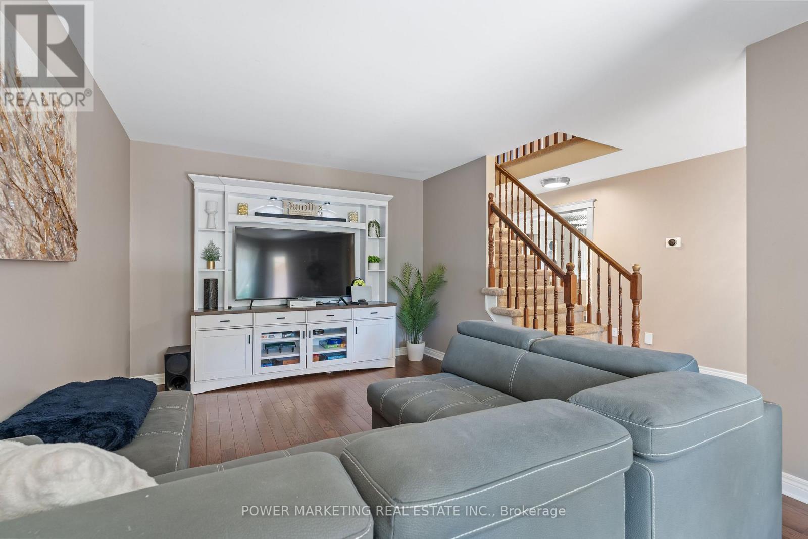 770 BEAUREGARD CRESCENT - 41
