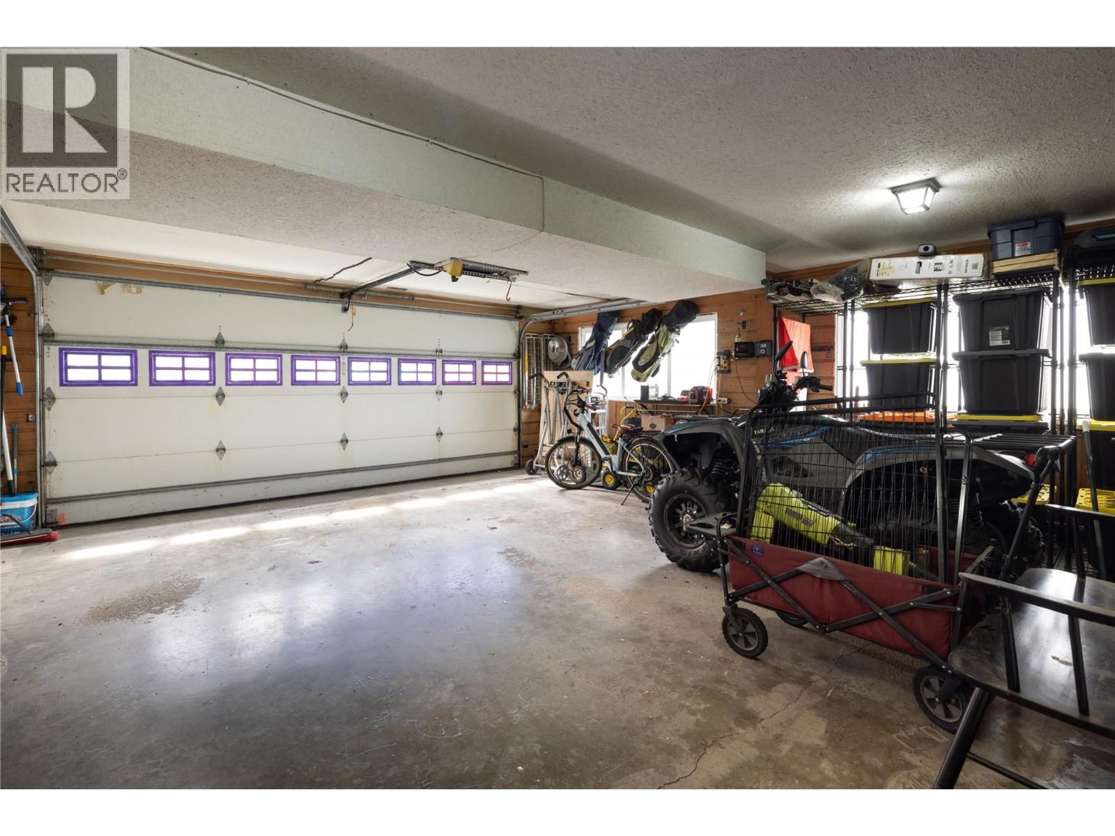  277 Clifton Road North, Kelowna