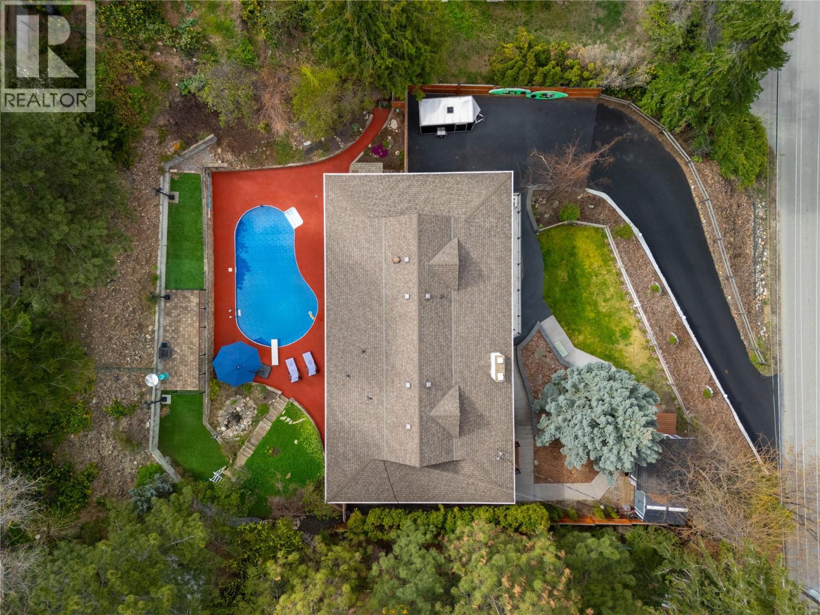  277 Clifton Road North, Kelowna