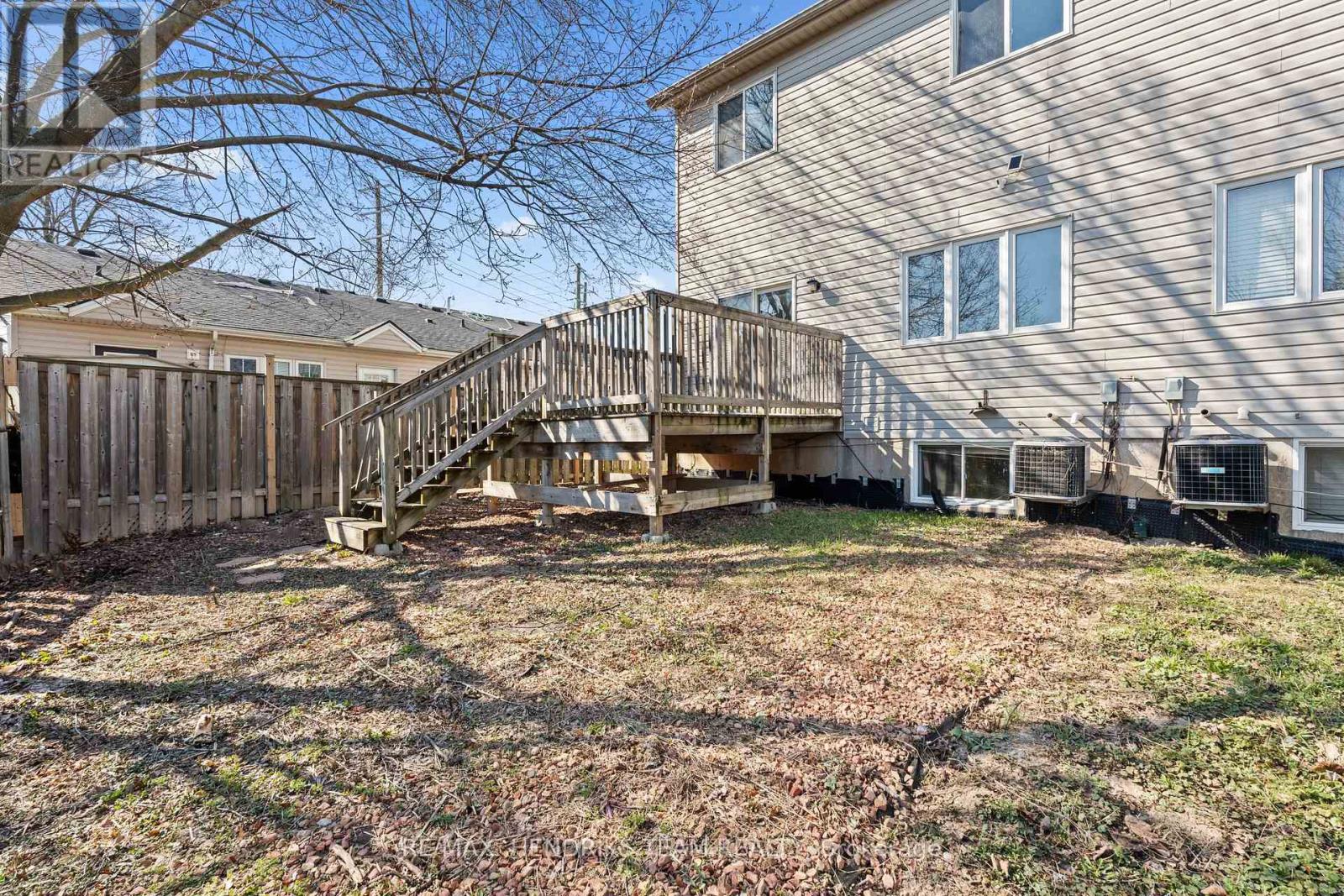 2 TOWNLINE ROAD E - 28
