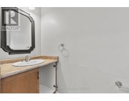 Bedroom - 2 Townline Road E, Thorold, ON L2V2C3 Photo 6