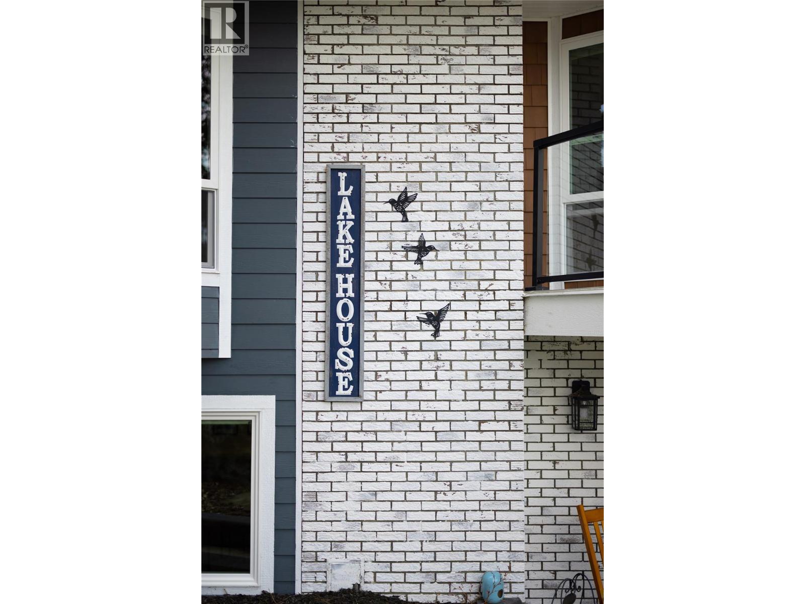  277 Clifton Road North, Kelowna