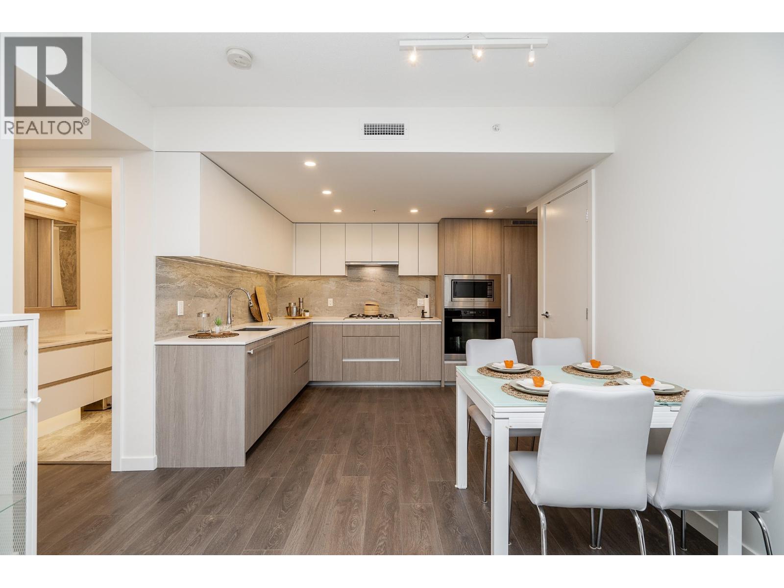#403-6633 BUSWELL Street, Richmond