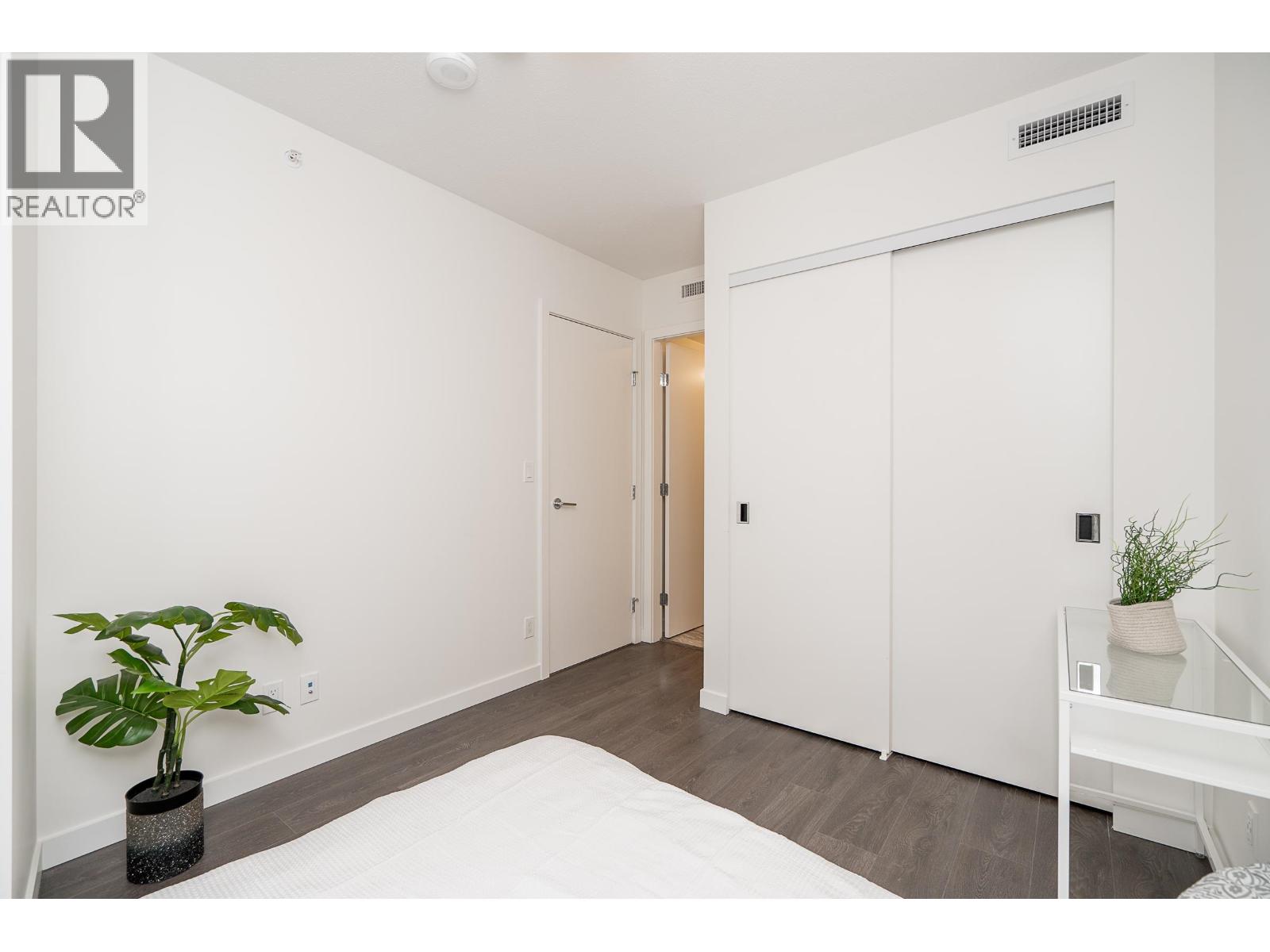 #403-6633 BUSWELL Street, Richmond