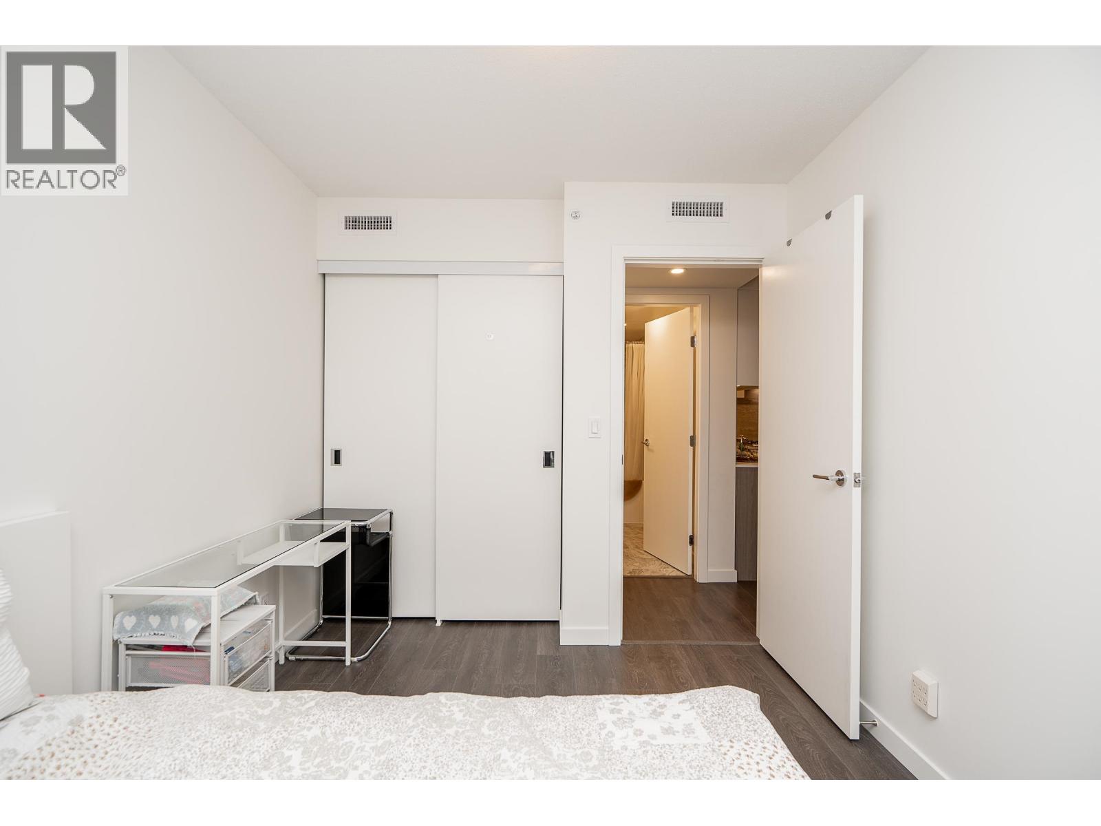 #403-6633 BUSWELL Street, Richmond